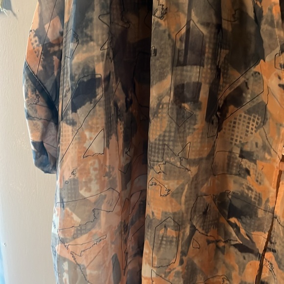 Cute! BGBGeneration Flowy Pink & Gray Abstract Print Top - Picture 4 of 13